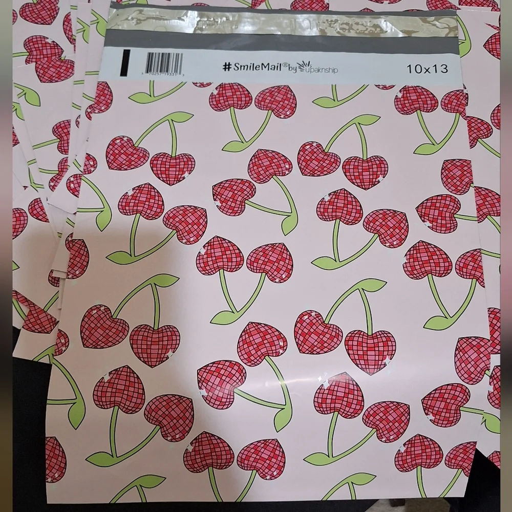 15ct. 14.5x19x4 Polymailers BONUS: Random Thank You Cards/Stickers